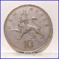 1968 UK 10 New Pence Coin Queen Elizabeth II Great Britain England Size 30 mm